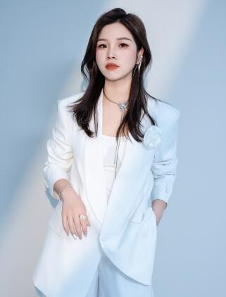 合肥佐依化妆培训学校-俞雅婷